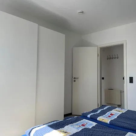 Helle Balkonwohnung Juist Lägenhet *